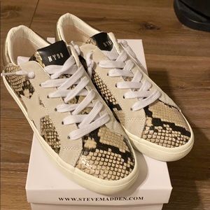 Steve Madden sneakers